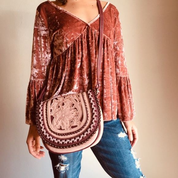 Western Crossbody Boho Floral Embellished Bag New - Picture 3 of 9